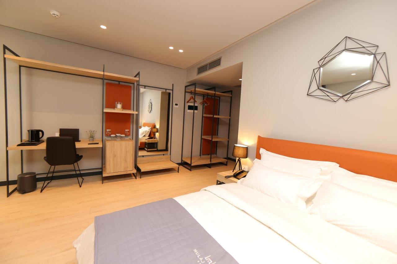 Mulaj Hotel تيرانا المظهر الخارجي الصورة