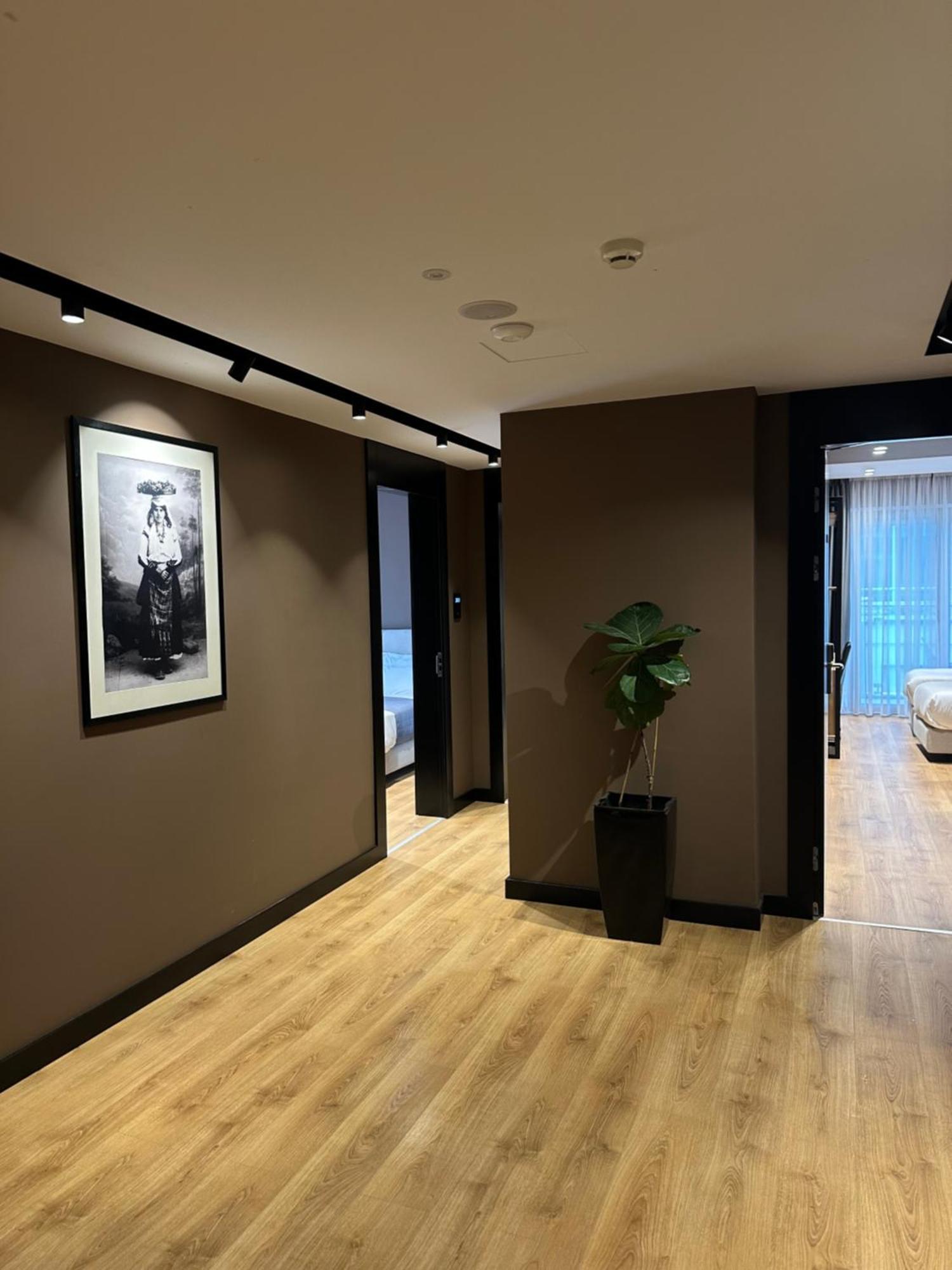 Mulaj Hotel تيرانا المظهر الخارجي الصورة